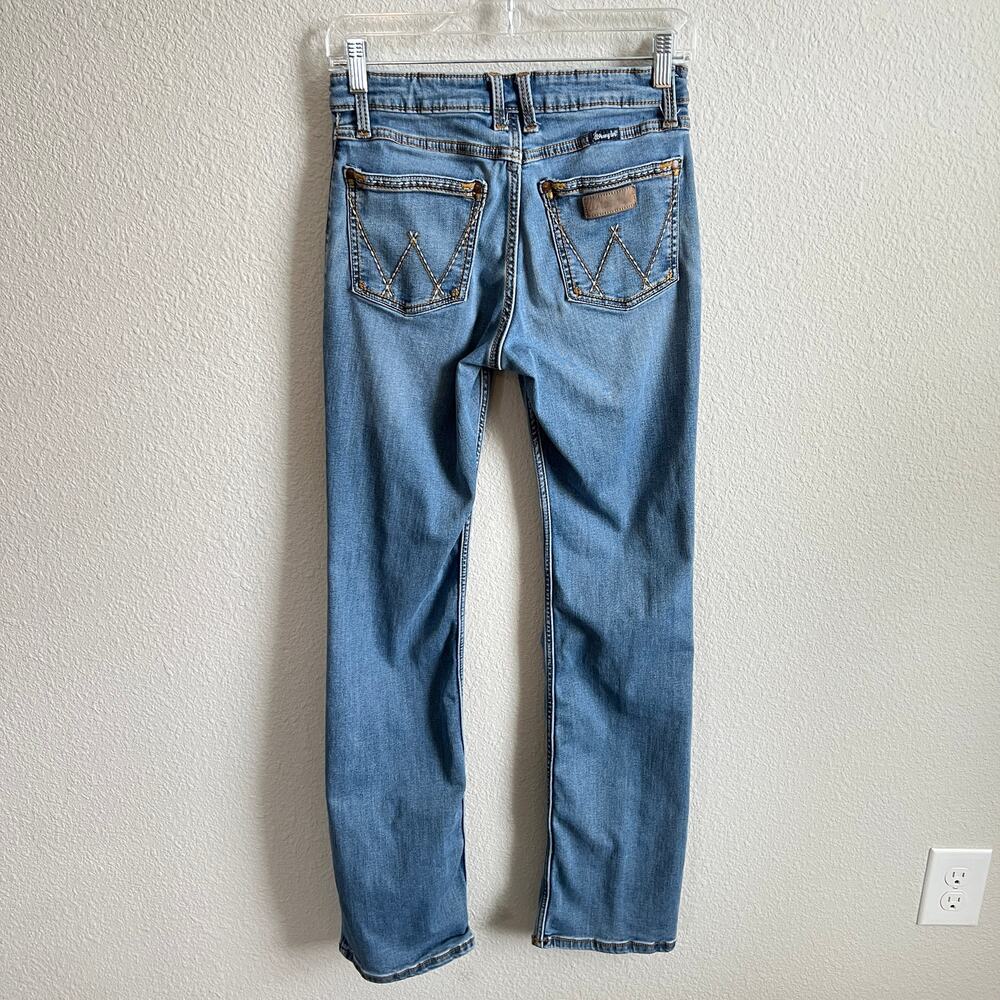 Wrangler Retro Mid Rise Bootcut Western Jeans Women's 5 Light Wash Stretch Long - Picture 3 of 7